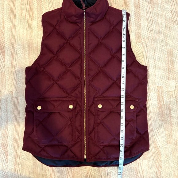J. Crew Quilted Down-Fill Excursion Vest Size Small - Picture 7 of 7